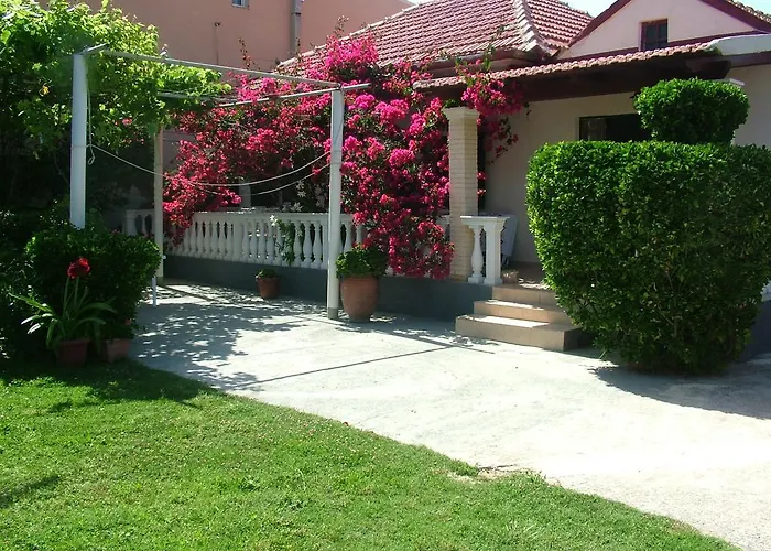 Apartament Spiridoula *